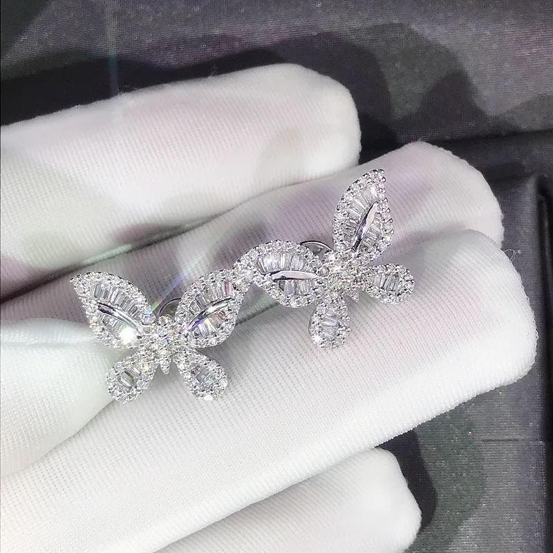 Женские серебряные сережки гвоздики S925 простые бабочки с кубическим цирконием