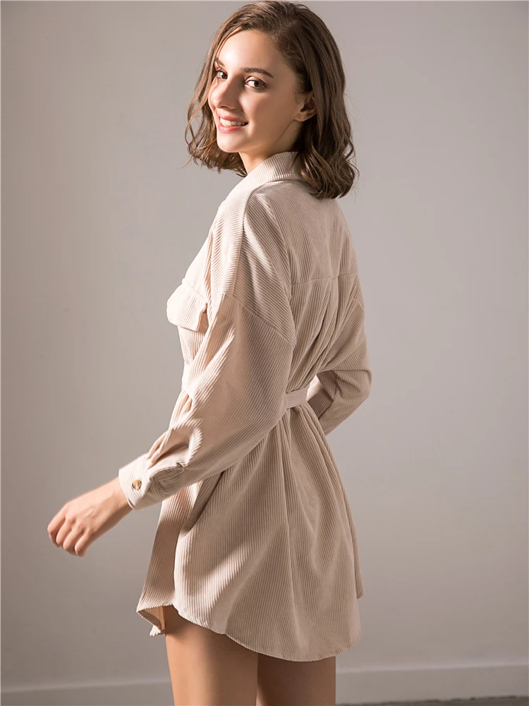 Платье-мини женское осенне-зимнее с поясом и карманами | Женская одежда