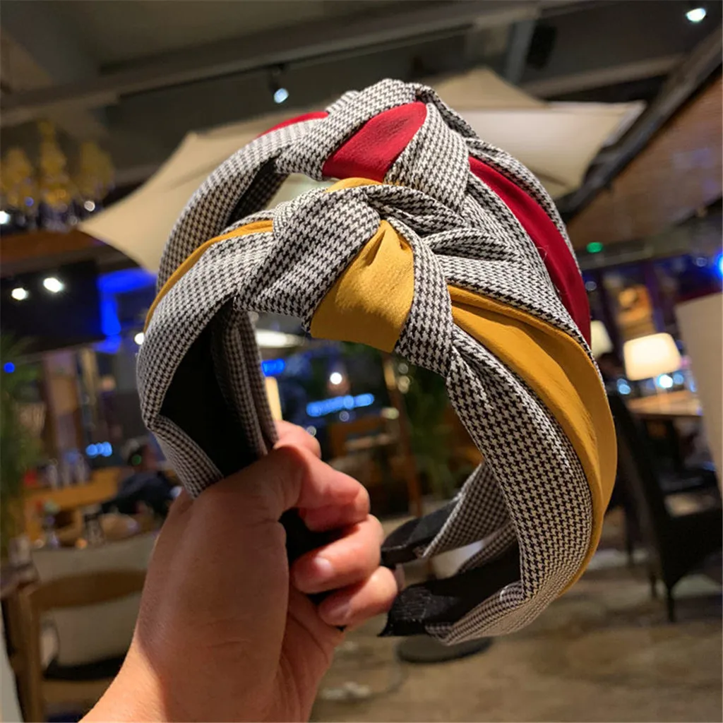 Женская повязка на голову в клетку с бантом и перехлёстом |