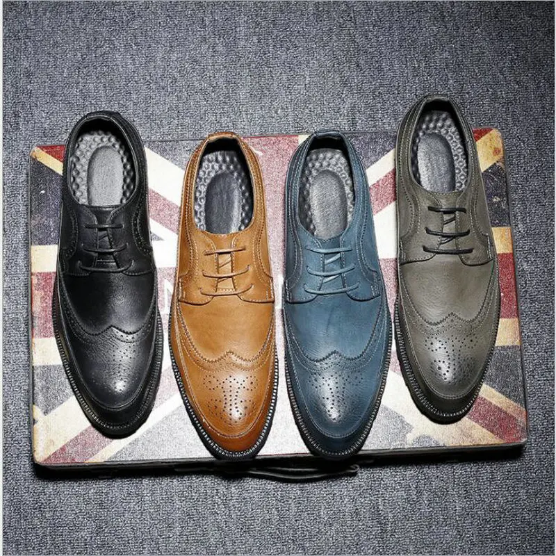 

New Fashion Casual Italian Stylist Men Flat Formal Oxfords Wedding shoe Mens Dress Shoes Leather Brogue Shoes big size rty67