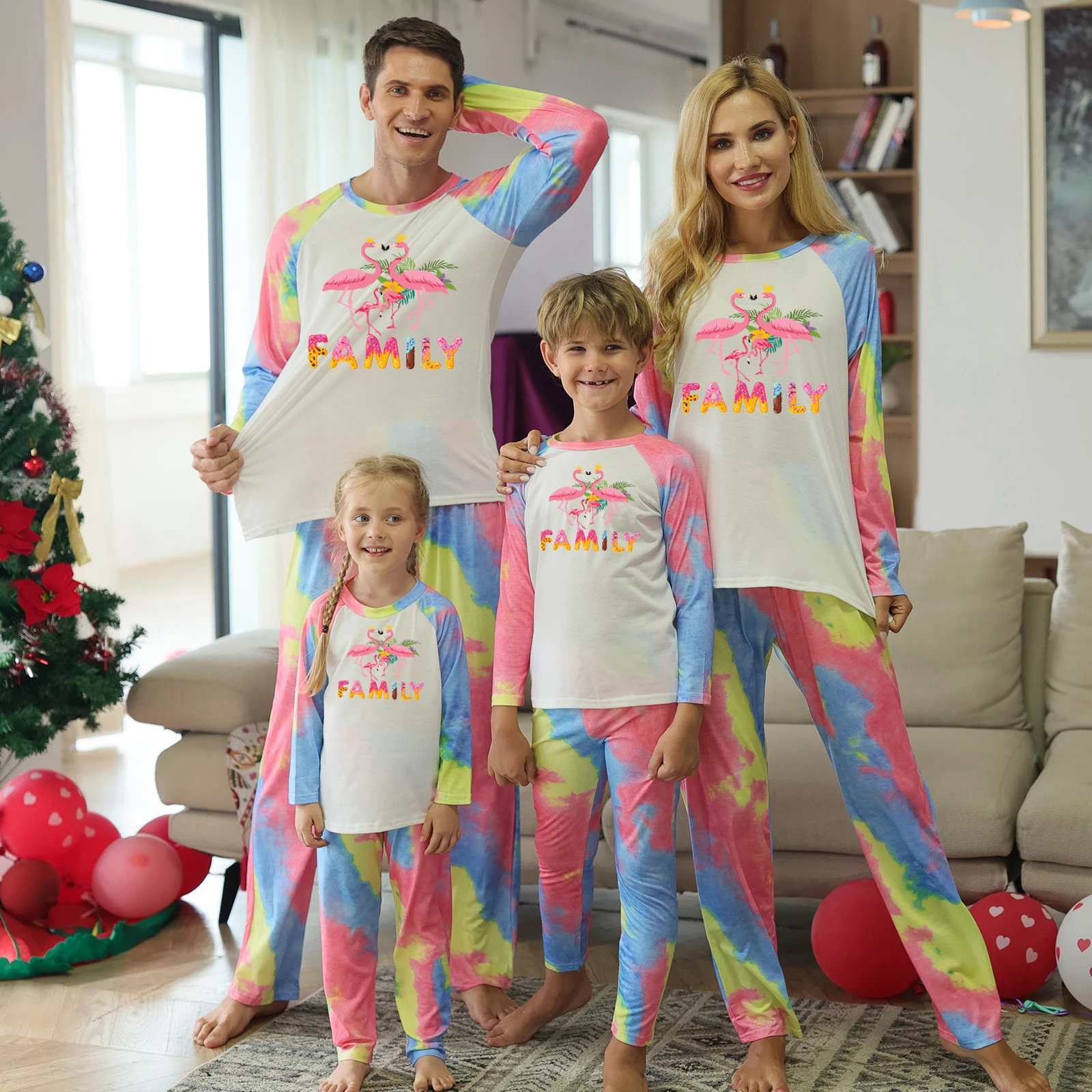 2021 Семейные одинаковые пижамы для женщин домашняя одежда с длинным рукавом мам и