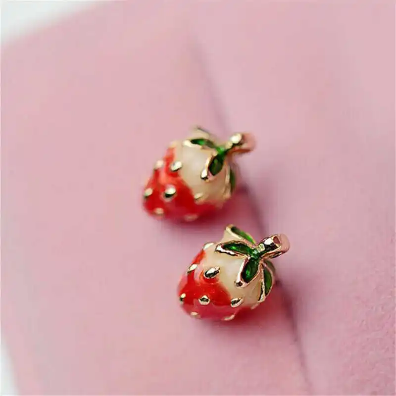 Женские серьги гвоздики с эмалью Johnson милые мини клубничками|Серьги-гвоздики| |