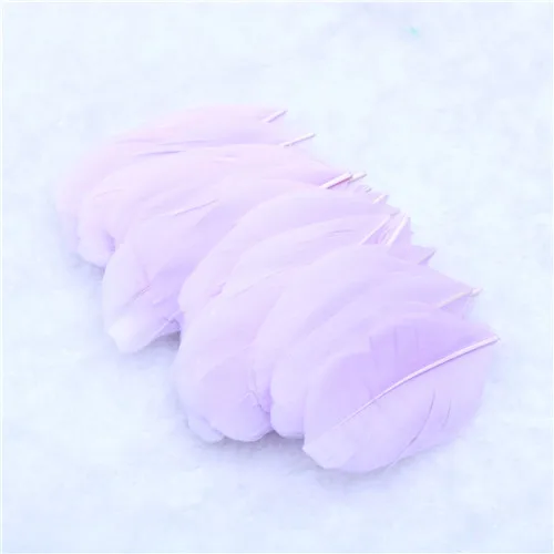 Light purple 50 шт в наборе, 5-8 см натуральный красочные гусиное перо для украшение ручной работы для изготовления Свадебная вечеринка Декор Аксессуары Свадебные украшения - Цвет: Light purple