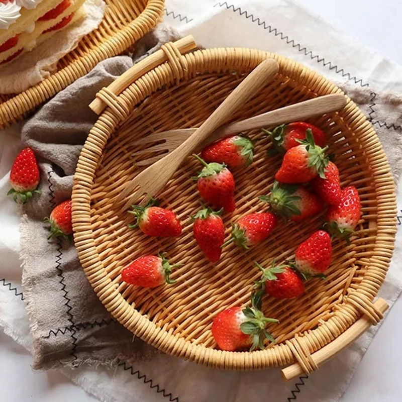 Круглые подносы из ротанга ручной работы с ручками для хранения еды напитков или