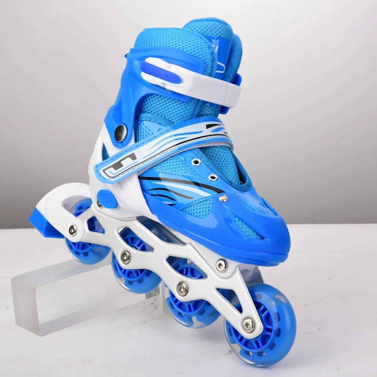 

S-L Adjustable Inline Skates Roller Blades Roller Shoes Breathable Flash Wheel Kids Gifts for Girl Boy Safety Roller Skates Toys