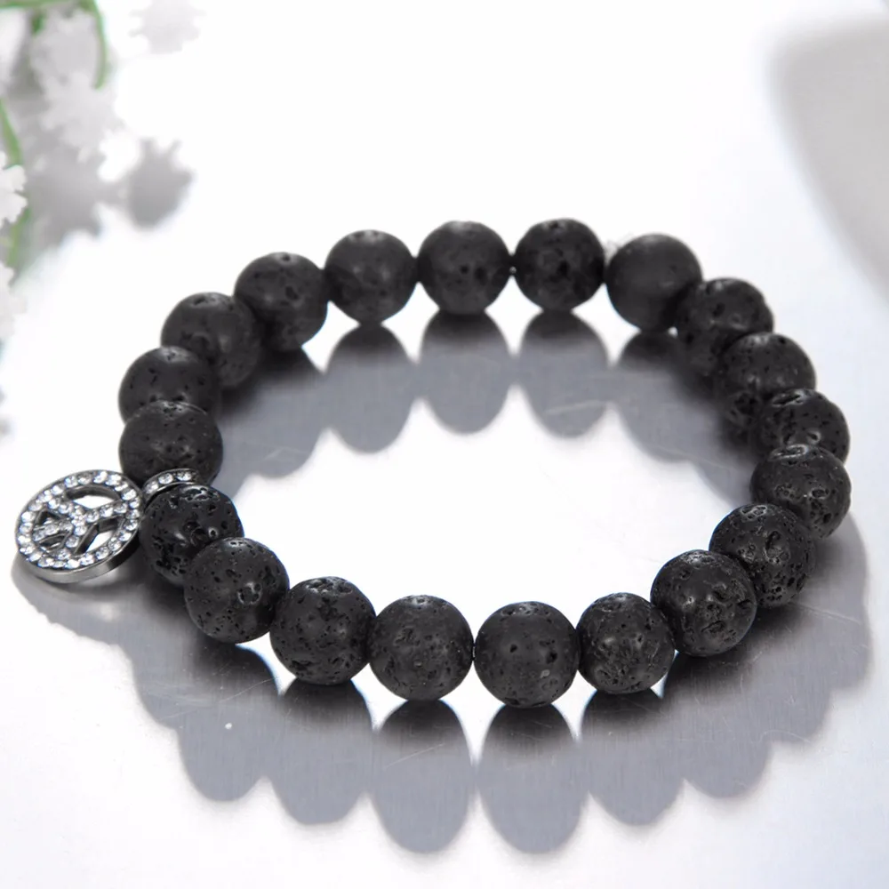 Браслет с бусинами из лавового камня 10 мм | Украшения и аксессуары