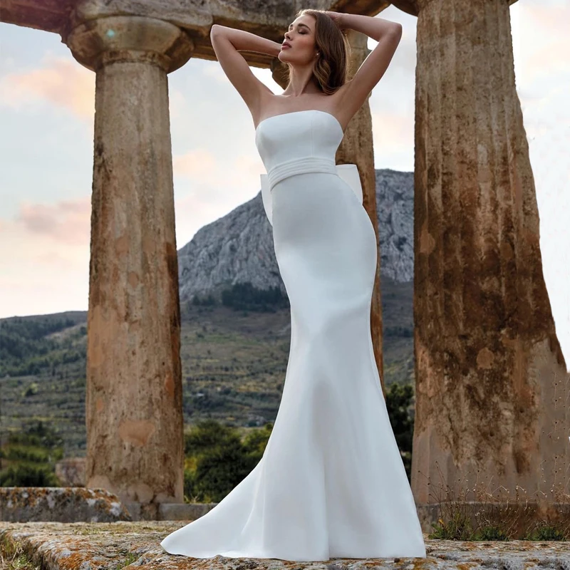 

Eightree Sexy Wedding Dresses Mermaid White Bridal Dress With Detachable Train Satin Strapless Wedding Evening Gowns Plus Size
