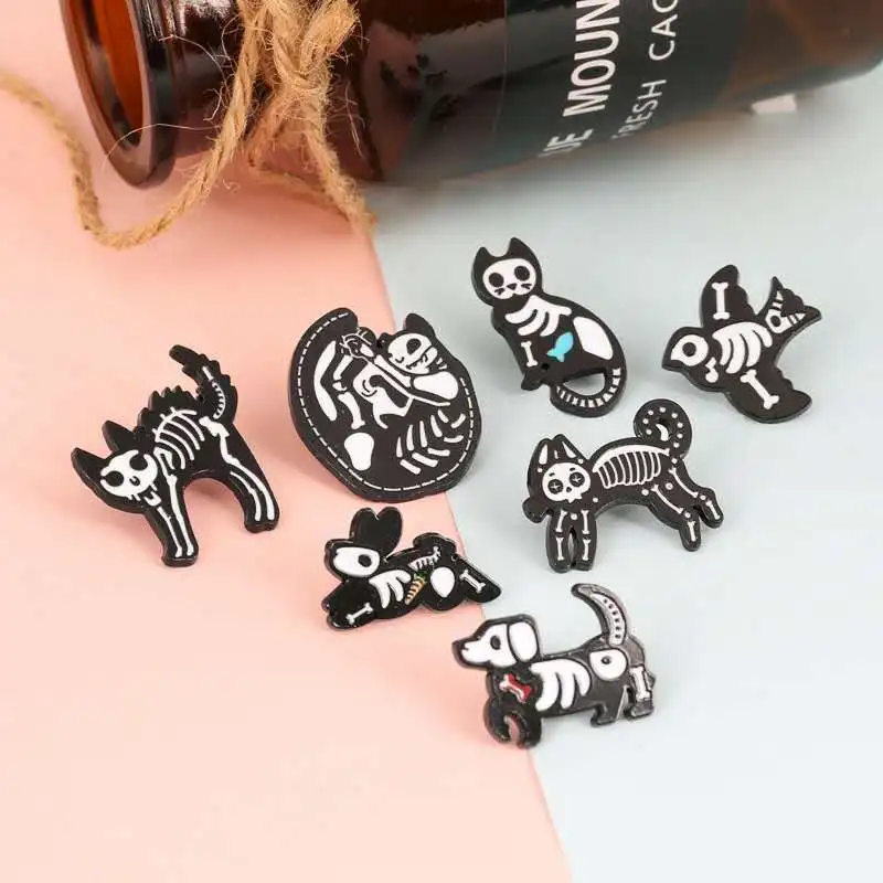 Мужская и женская рубашка в стиле ретро с изображением черепа рентгена |