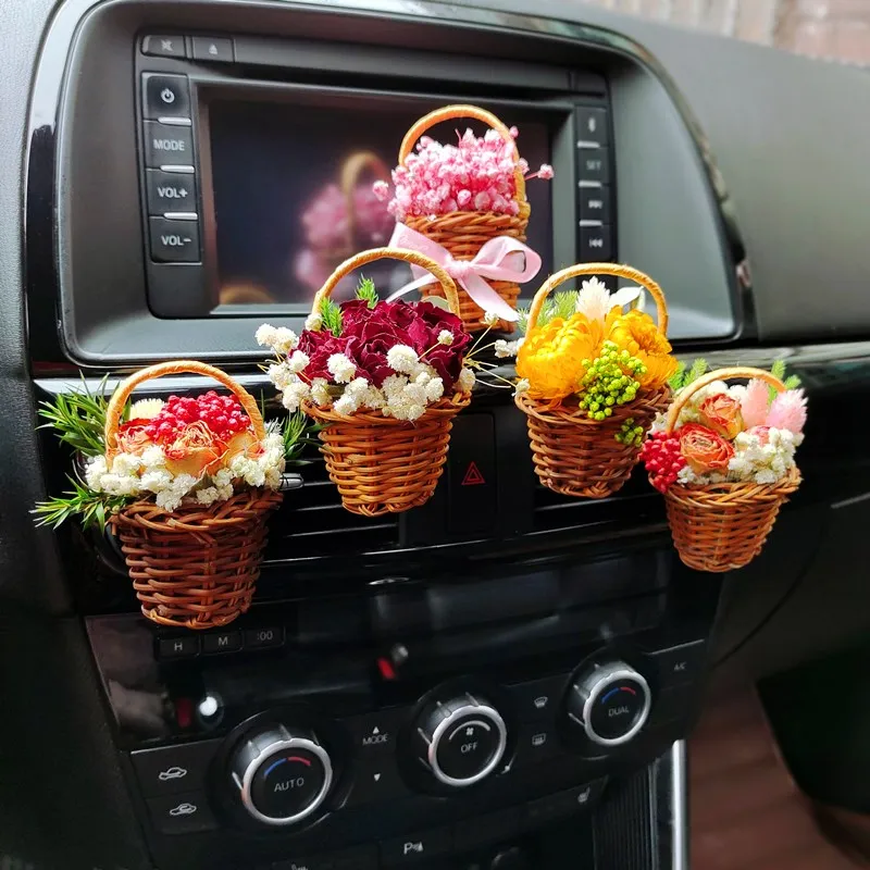 

Creative Cute Small Flower Basket Car Perfume Air Freshener Dry Flower Basket Clip Accessories Interior Woman Car Aromatherapy