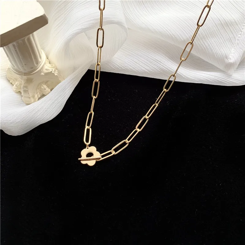 Панк Простой сплошной цвет полый цветок сливы лепесток кулон ожерелье для женщин