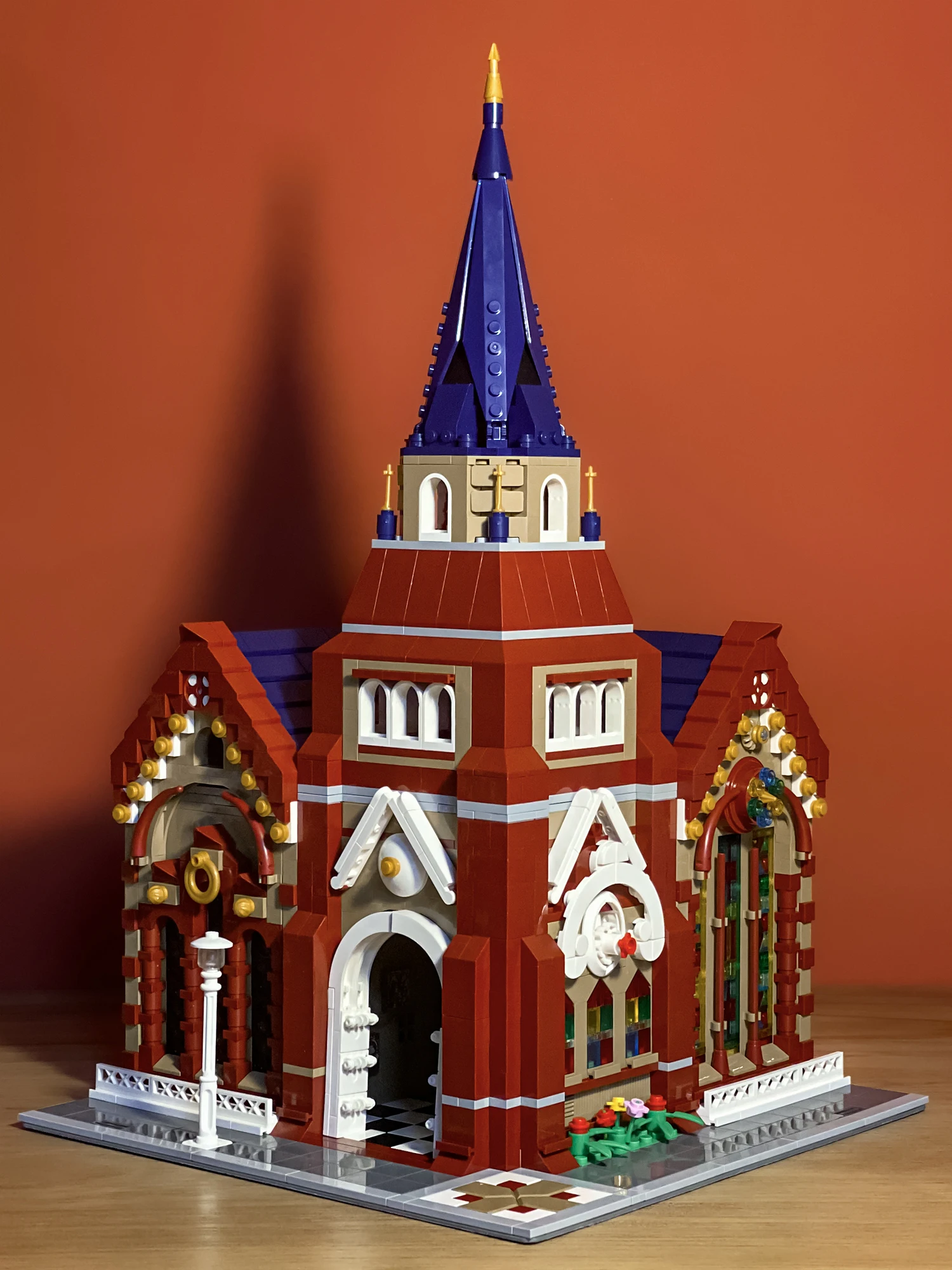 

City House Street View Modular Building Blocks Creator Expert Assembly Square Shanghai New Tian'an Church Led Character Toys