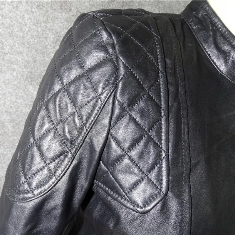 Женская короткая куртка в стиле панк из натуральной овечьей кожи | одежда