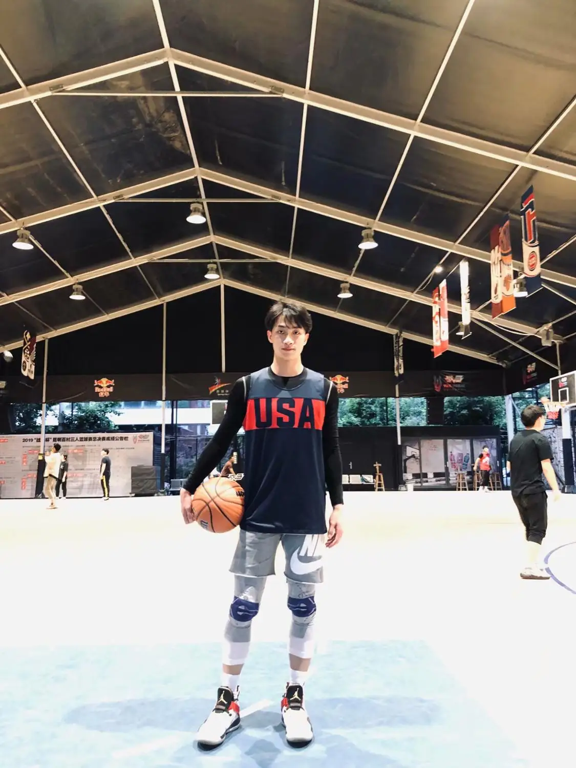 

Men Double sided basketball jerseys shirts youth basketball vest uniforms China USA training jerseys suits custom tank top