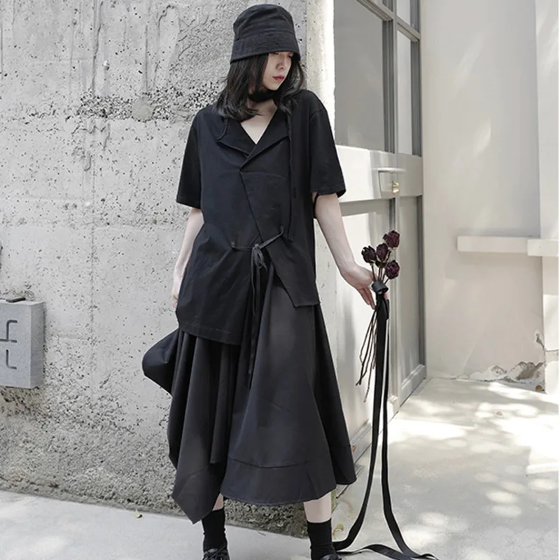 

LANMREM Women New T-shirt Turn-down Collar Short Sleeve Irregular Black Series Loose Fit Fashion Tide Summer 2021 2P2113