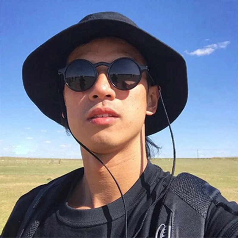 

Korean Fashion Round Sungalsses for Women Men Classic Leopard Oval Frame Outdoor Driving Photographing and Playing Props UV400