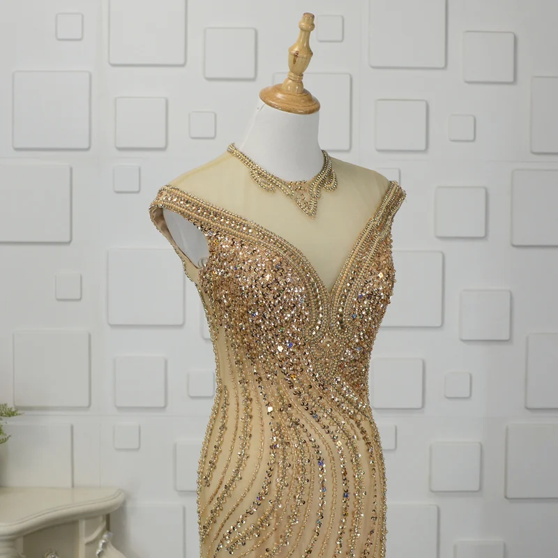 Женское вечернее платье русалка золотистое с V образным вырезом в стиле Звезд для