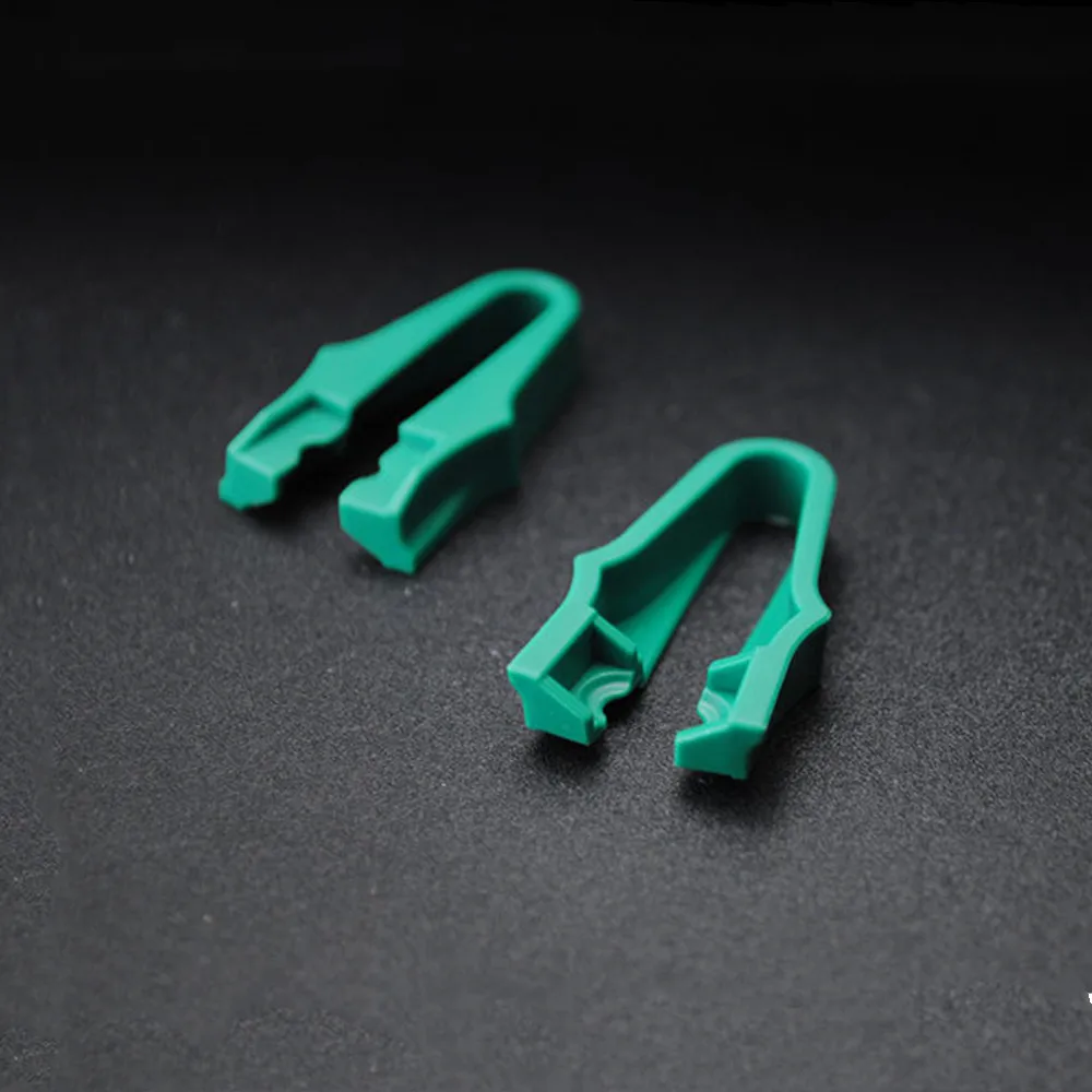 

1Pcs MMCX Assist wire pulling tool quick disconnection aid clip remover headphone cable quick disconnect