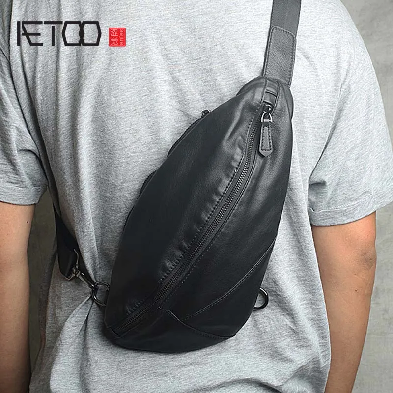 

AETOO New retro leather men's chest bag messenger bag shoulder bag first layer leather casual bag youth tide