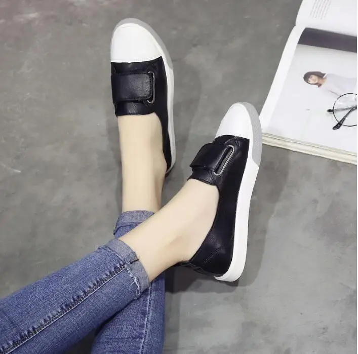 Женские мокасины из натуральной кожи белые Лоферы без застежки на плоской