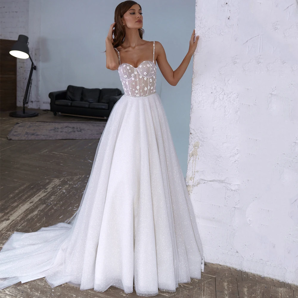 

Sparkling A-Line Wedding Dress Sweetheart Spagetti Straps Sleeveless Lace Up Court Train Bridal Gowns 2021 Vestido De Noiva