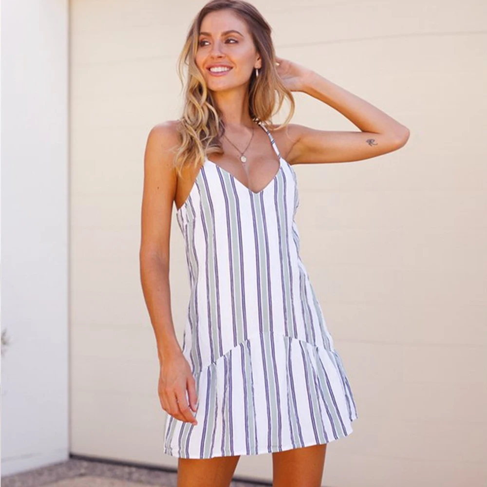 Женские платья на тонких бретелях без рукавов с v-образным вырезом сексуальные