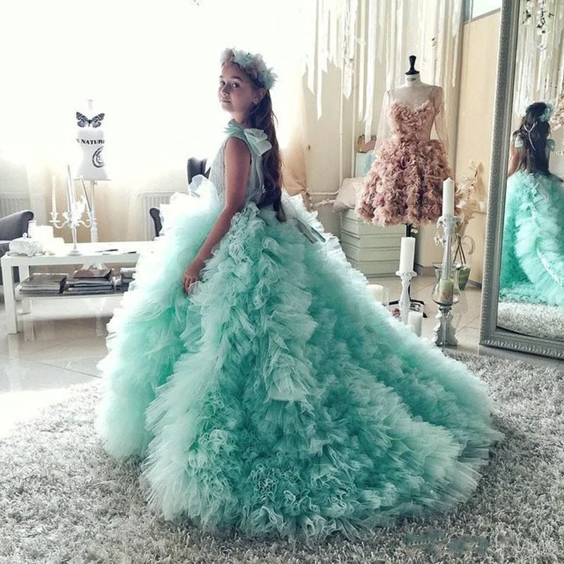 

Custom Luxury Girls Pageant Gowns Communion Dress Puffy Ruffles Flower Girl Dress for Wedding Party Photoshoots