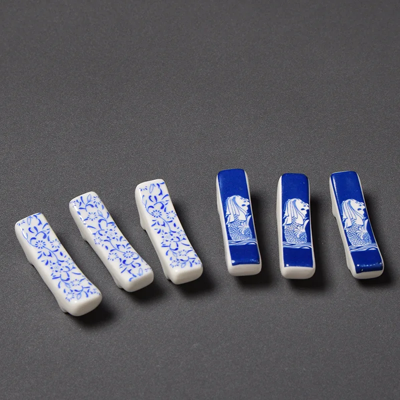 

Japanese-style ceramic painted chopstick holder home creative dining table chopstick holder chopstick pillow craft decoration