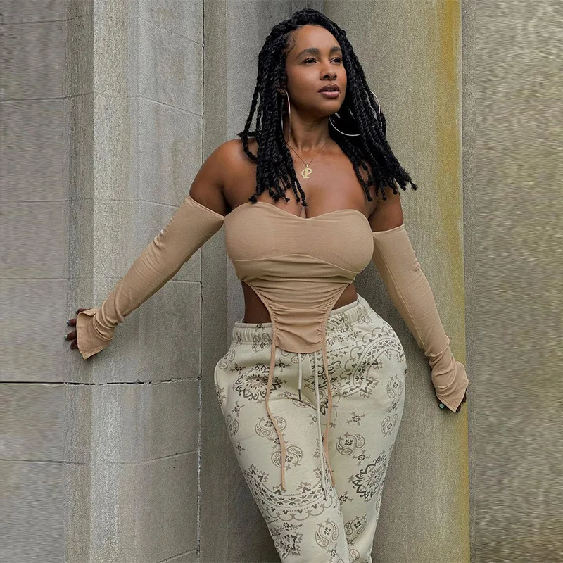 

DSMTRC женский пикантный укороченный топ с вырезом лодочкой и открытой спиной с открытыми плечами Осенняя однотонная тонкая облегающая эласт...