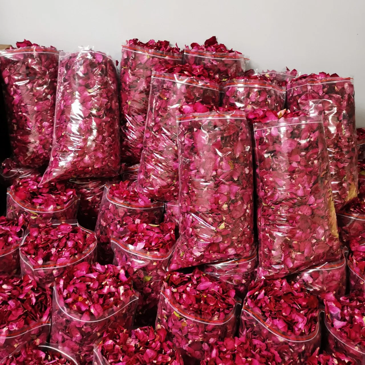 

100% Natural Rose Petals Fragrance Dried Real Red Rose Flower Wedding Party Table Confetti Decoration Biodegradable 25/50g