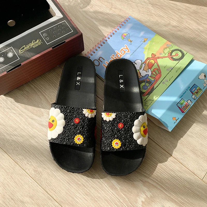 Женские тапочки Милые шлепанцы на плоской подошве в стиле Мураками и