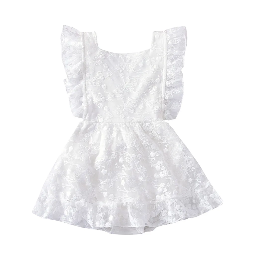 Комбинезон для новорожденных девочек с рюшами однотонный белый кружевной