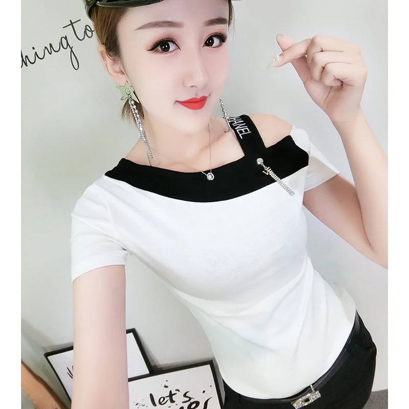 #7389 черная белая красная полосатая футболка с открытыми плечами женская косым