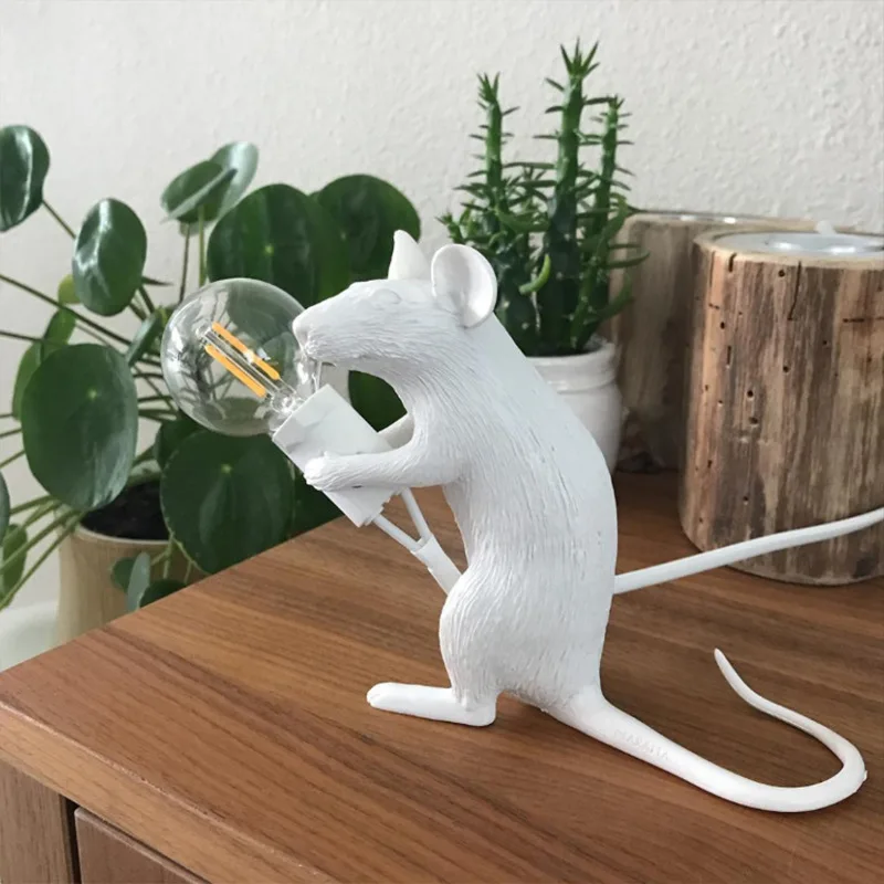 

Creative Mini Animal Mouse Light LED Small Mini Mouse Cute Resin Table Lamp LED Night Lights Home Decor Desk Lights Bedside Lamp