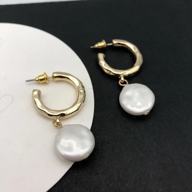 TOTASALLY Fashion Women Imitation Pearl Earrings Baroque Irregular hoop Vintage Party Jewelry | Украшения и аксессуары