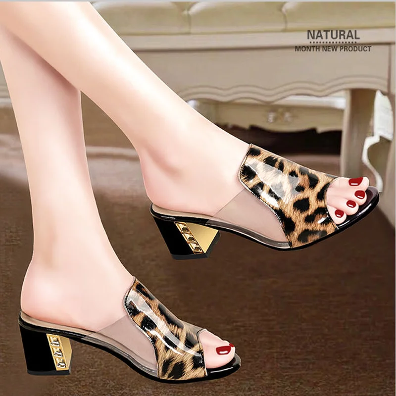 

New Slippers Women Peep Toe High Heels Summer Shoes Wear Square Heel Women Shoes Fashion Slippers Ladies Shoes Thick Heel Women