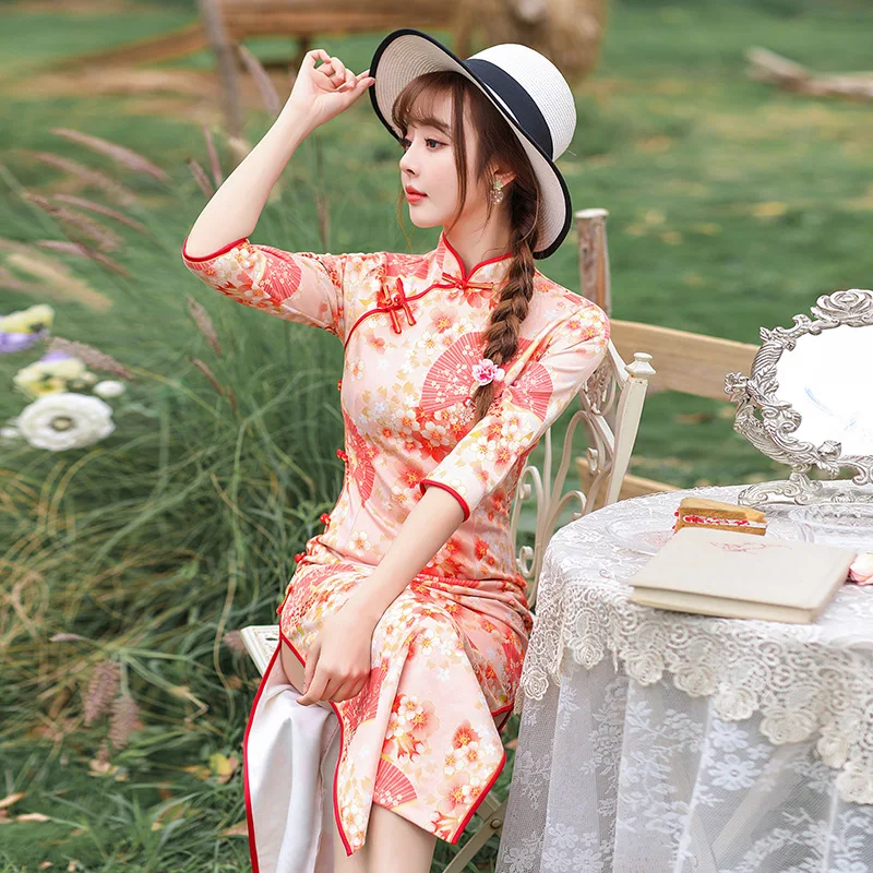 

2021 New Fashion Floral Print Cheongsam Chinese Classic Women's Mandarin Collar Qipao Elegant Short Sleeve Novelty Long Dress