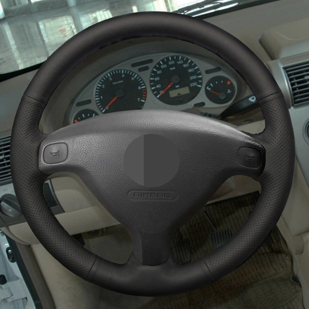 Чехол рулевого колеса автомобиля ручной работы из натуральной кожи черного