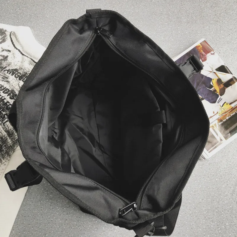 Трендовая сумка на плечо унисекс вместительная мужская сумочка прочная