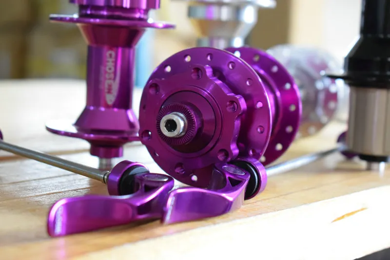 Выбранная передняя Задняя Ступица 28 32H велосипедные втулки A4591B A4597B квт. шпиндель