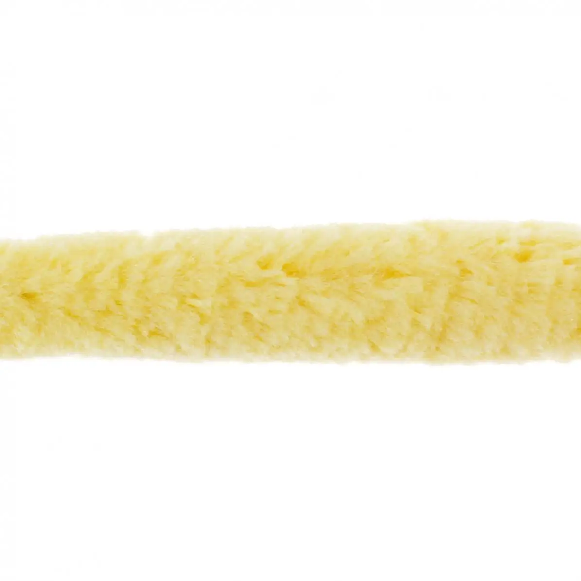 

Alto Saxophone Cleaner Soft Fiber Brush Pad Saver Durable and Easily Keep Saxophone Clean and Dry Saxophone brush