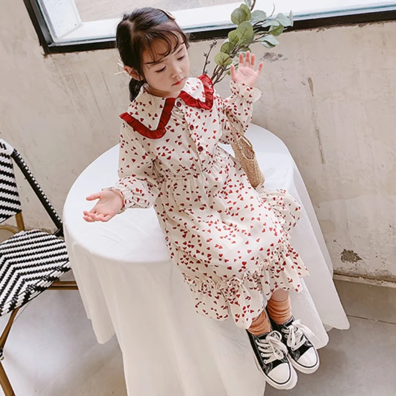 Осеннее платье для девочек Повседневное с длинными рукавами и принтом сердца