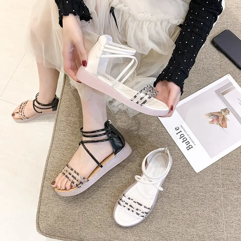 

2021 Summer Beige Heeled Sandals All-Match Female Shoe Anti-Skid Black Fashion Girls Comfort New Closed Flat Beach Low Back Stra