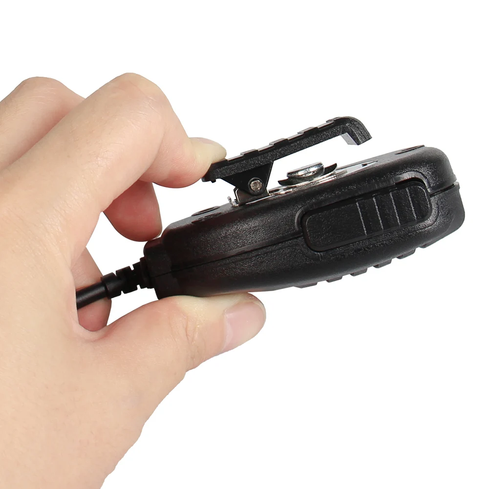 

Handheld Speaker Mic Walkie Talkie BAOFENG Radio UV-5R V2+ BF-F8+WP970