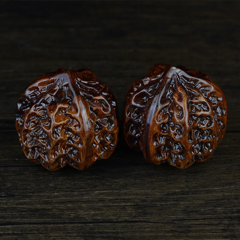 Hollow yellow sandalwood handles necklace pendant accessories solid wood carving play with crafts African acid branch | Украшения и