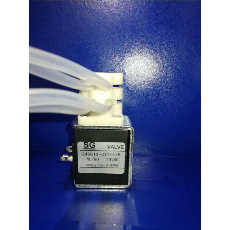 Четырехсторонний зажимной клапан|Клапан| |