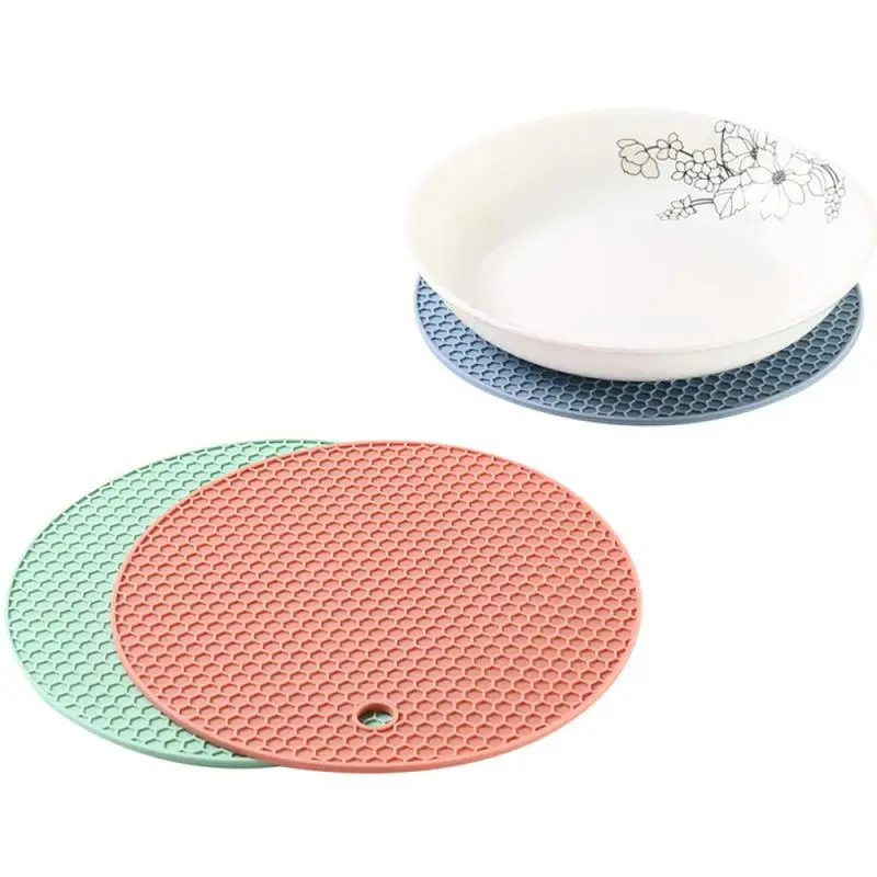 New 18 * 18cm Non-toxic Silicone Non-slip Coaster Durable Anti-scald Placemat Cup Insulation Mat Household Goods Table Decor | Дом и сад