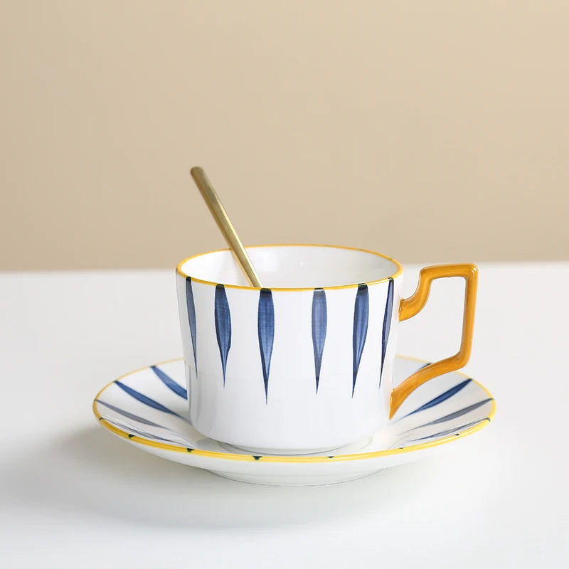 

Vintage High Quality Tea Cup Funny Luxury Travel Kung Fu Japanese Tea Cup Eco Friendly Ceramic Tazas Ceramica Tea Cup Saucers 22