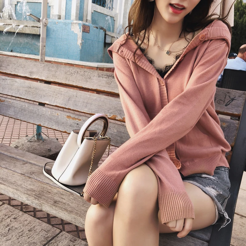 2019 MISHOW Autumn chic style daily causal Knitted coat women long sleeve Single-breasted with hat Knit cardigan MX18C6249 |