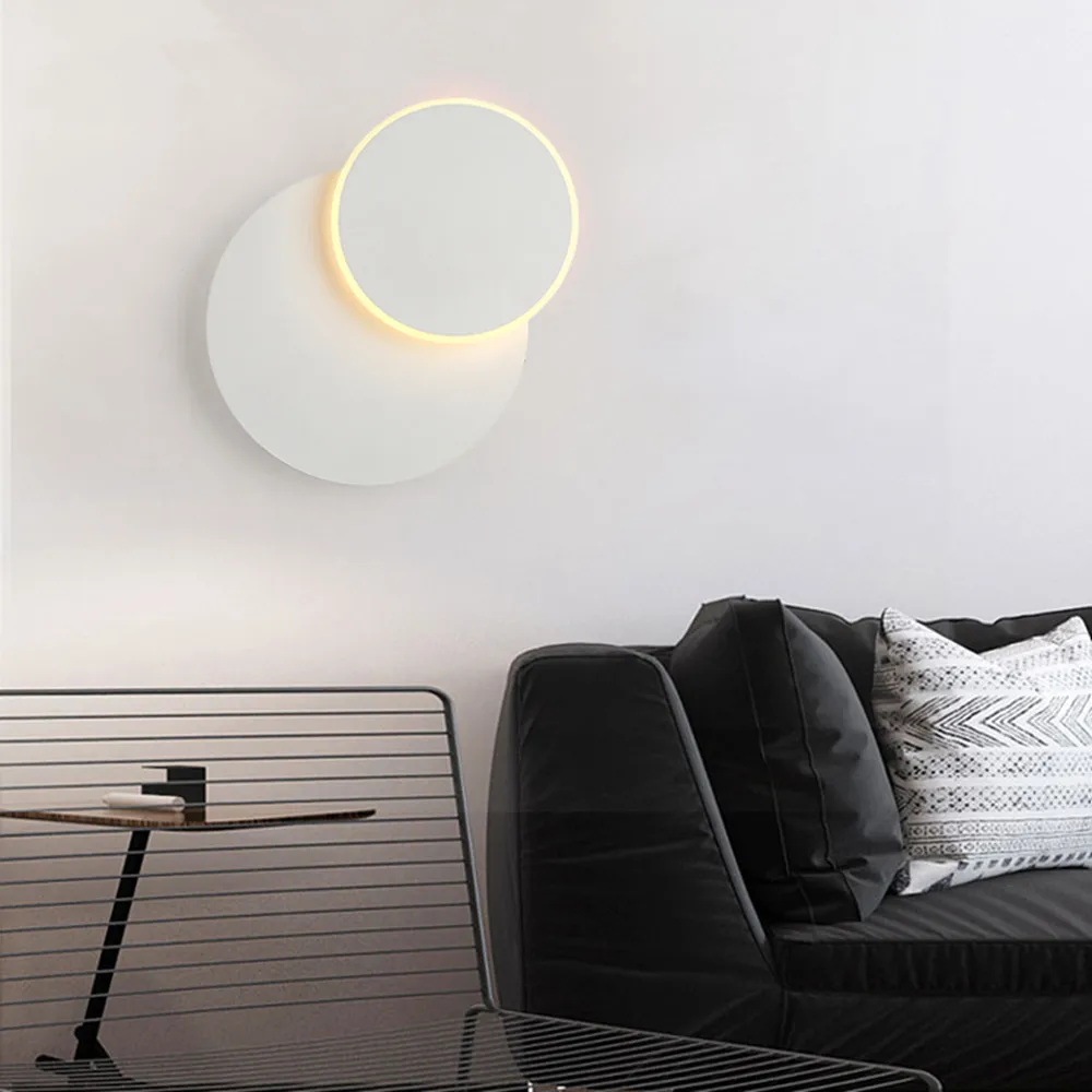 Современный настенный светильник светодиодный с вращением на 360 градусов белый