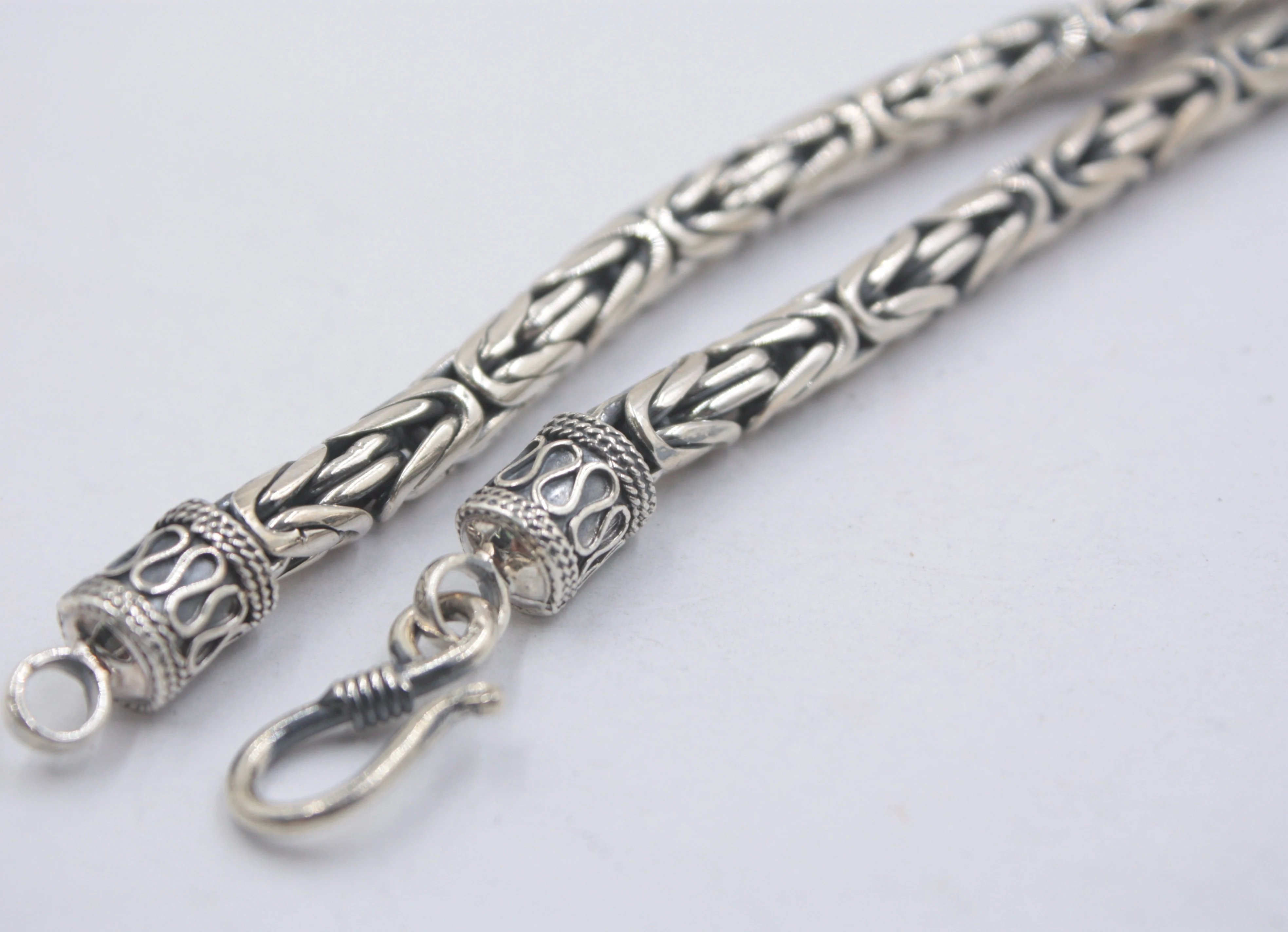 

Real S925 Silver Necklace For Men Women Retro Chain Round Pattern Link 21.6''L New Necklace